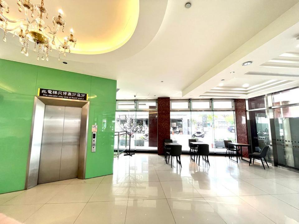 Lan Yin Tie Dao Hotel Tainan Eksteriør bilde