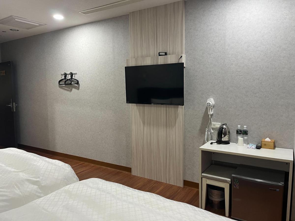 Lan Yin Tie Dao Hotel Tainan Eksteriør bilde