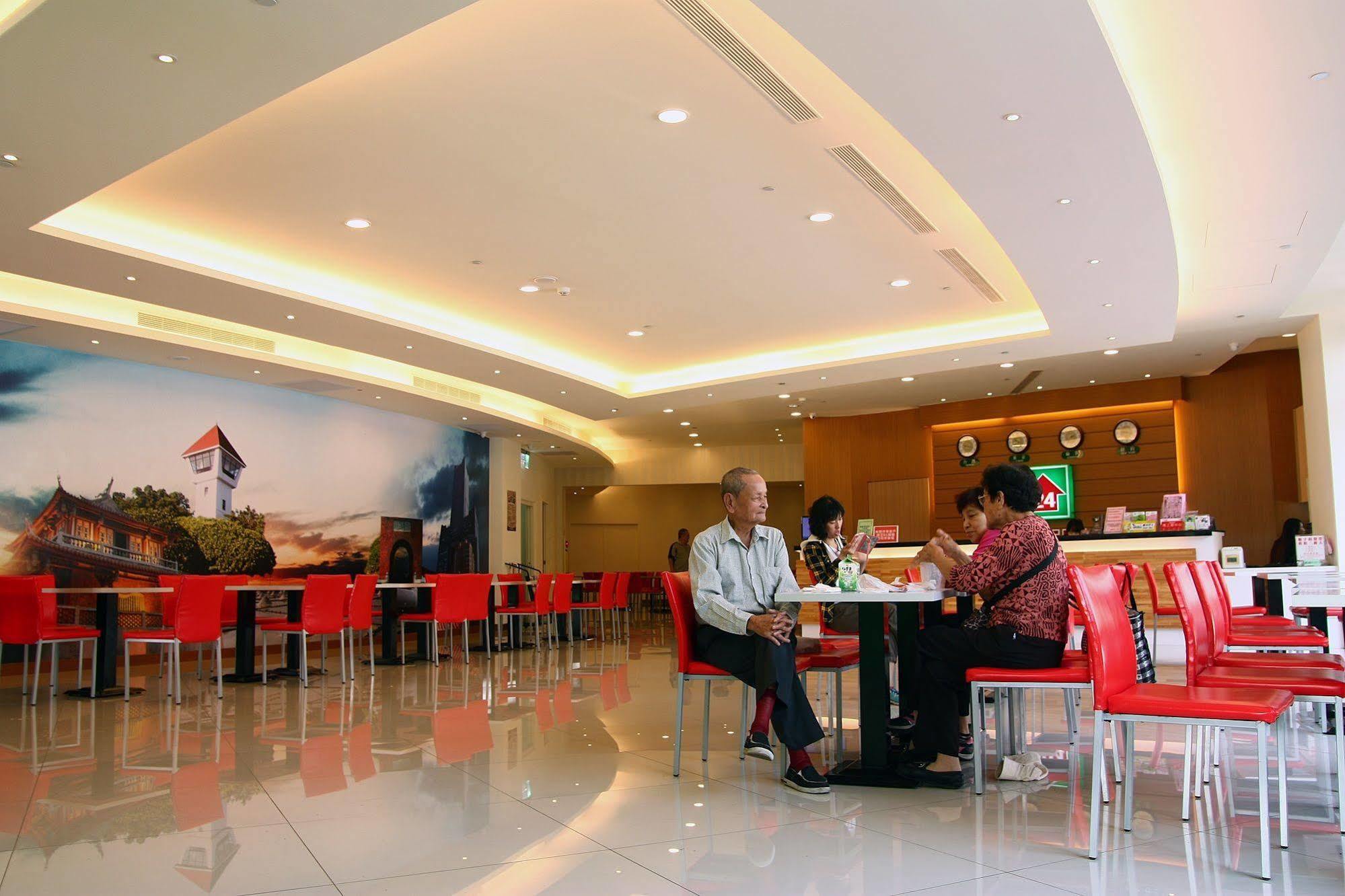 Lan Yin Tie Dao Hotel Tainan Eksteriør bilde